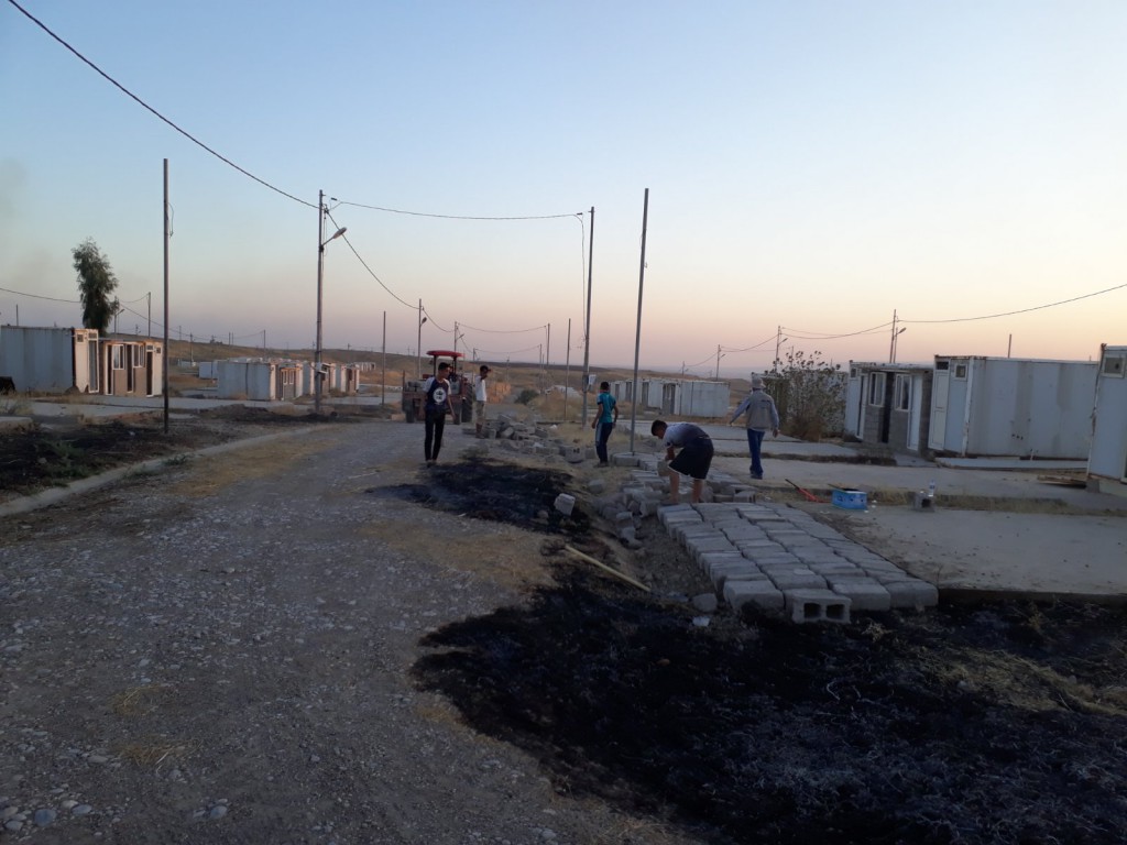 Emergency tent setting 1